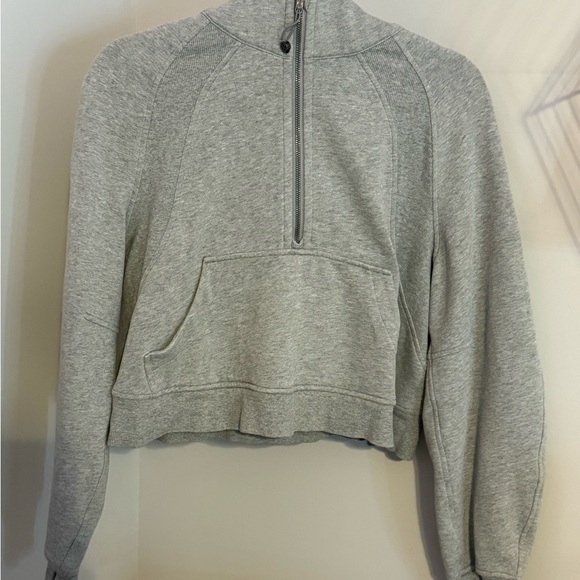 Lululemon scuba Women's Gray Hoodie sweatshirt EUC - Picture 3 of 8